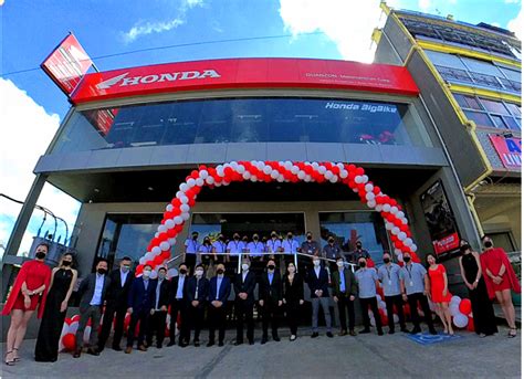 Honda PH opens 1st Flagship Store in Baguio City .